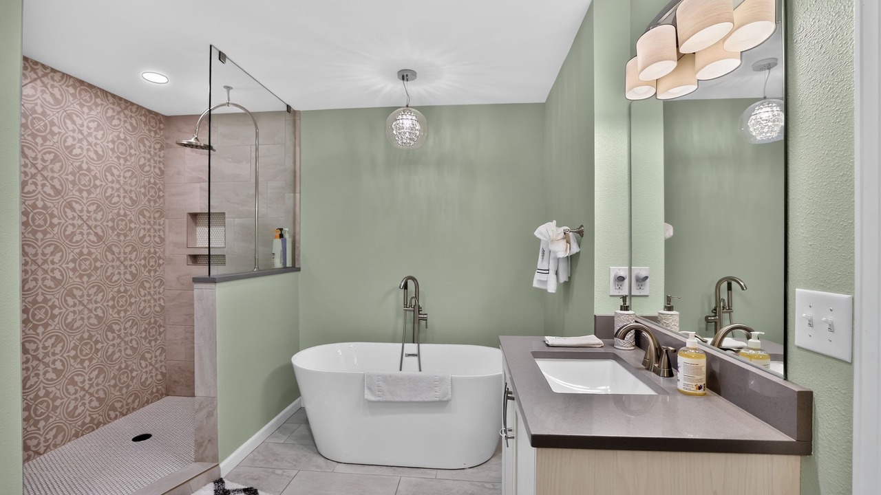 Photo of Bathroom in Northwest Colorado Springs