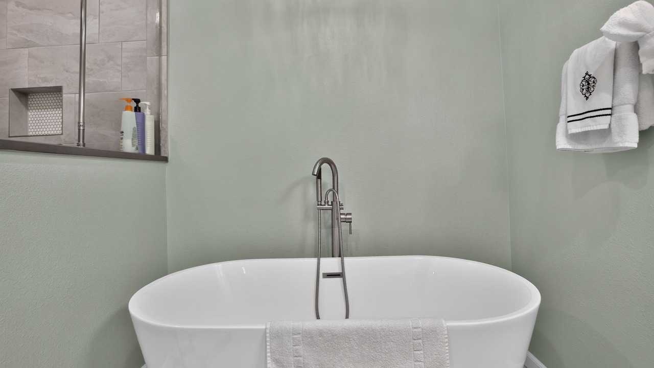 Photo of Bathroom in Northwest Colorado Springs