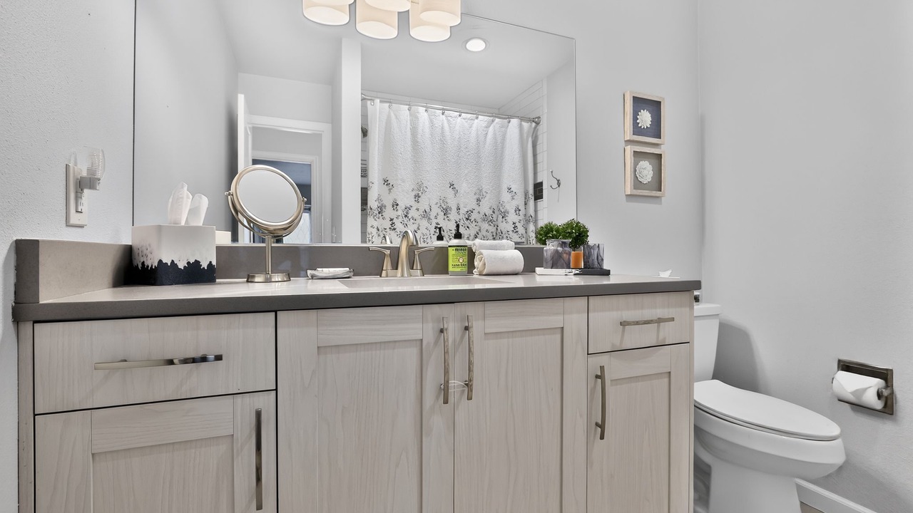 Photo of Bathroom in Northwest Colorado Springs