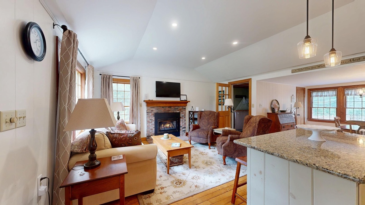 Photo of Livingroom in Easton