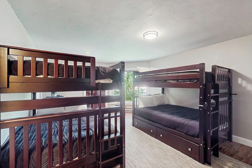 Photo of Bedroom in Eagle-Vail