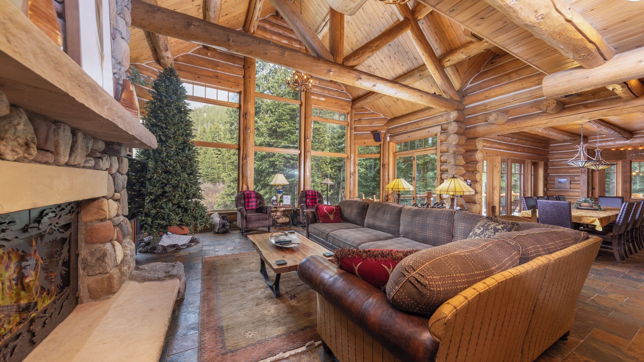 Photo of Livingroom in Breckenridge