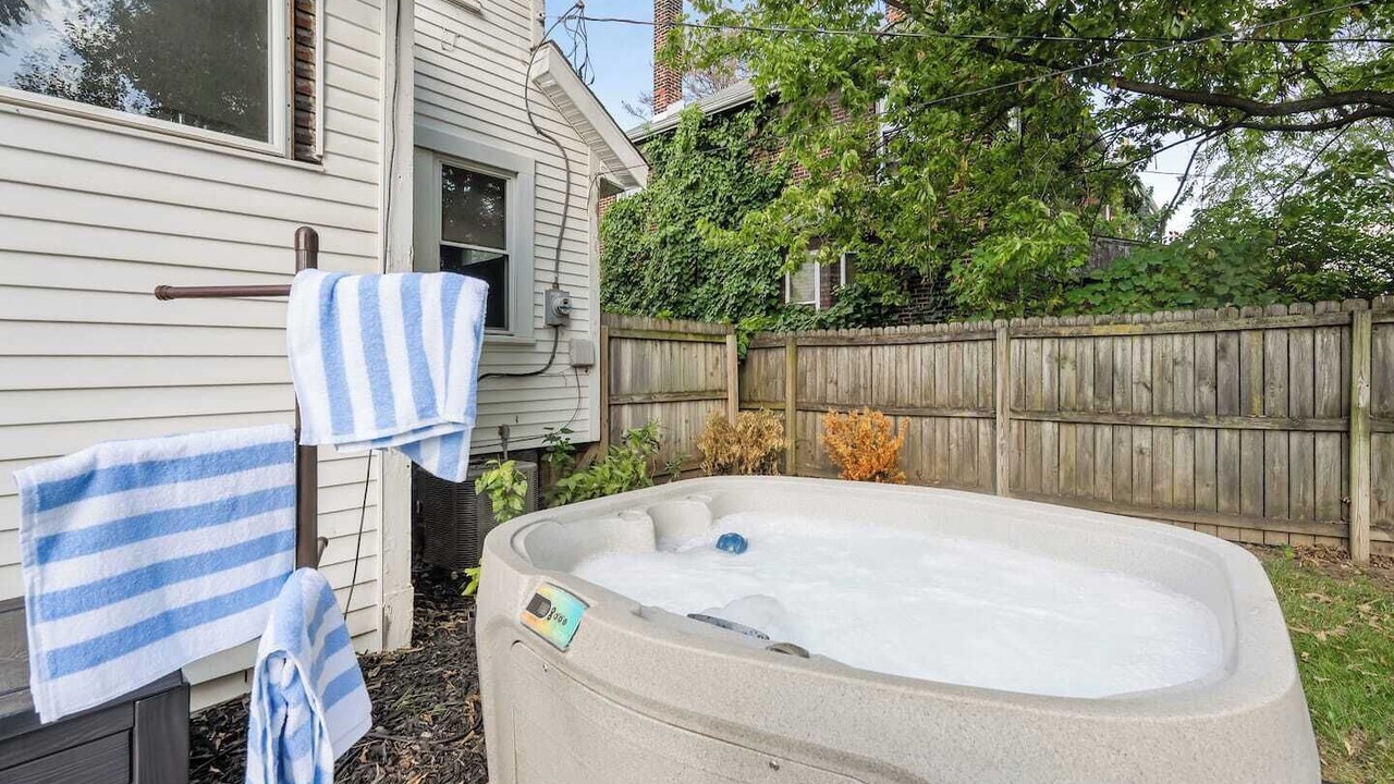 Photo of Outdoor in Merion Village