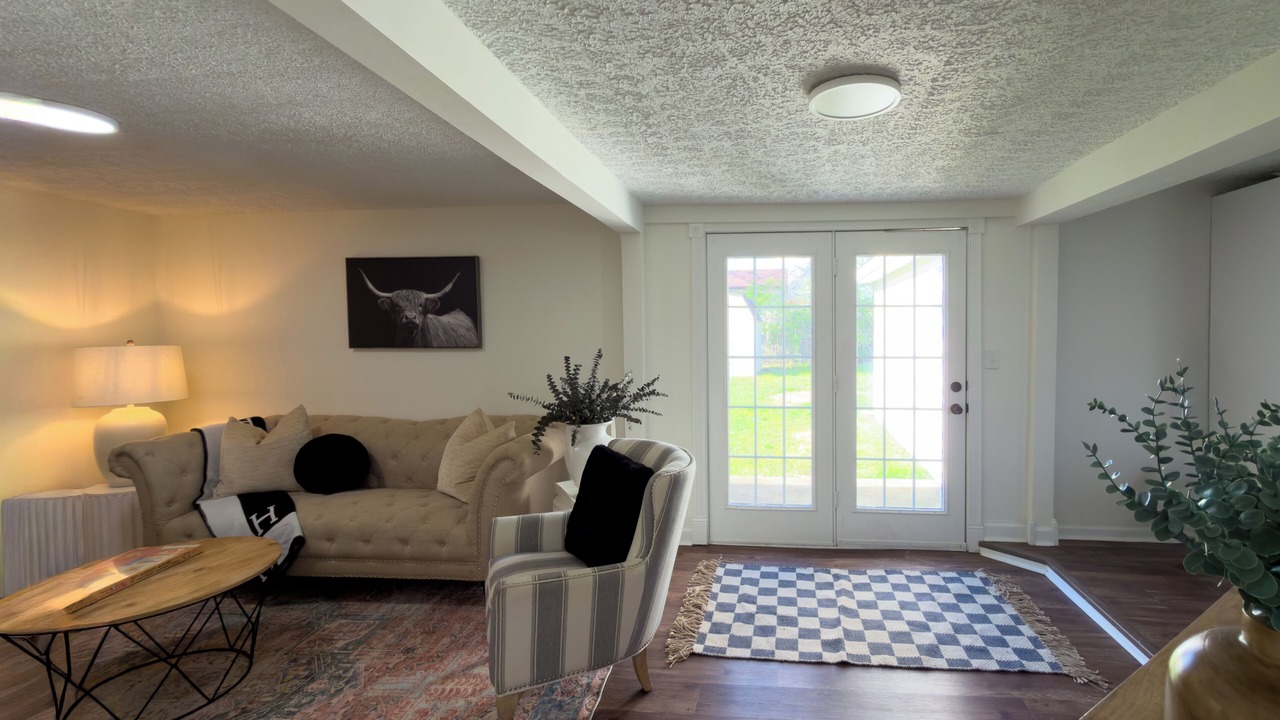 Photo of Livingroom in Northeast Columbus