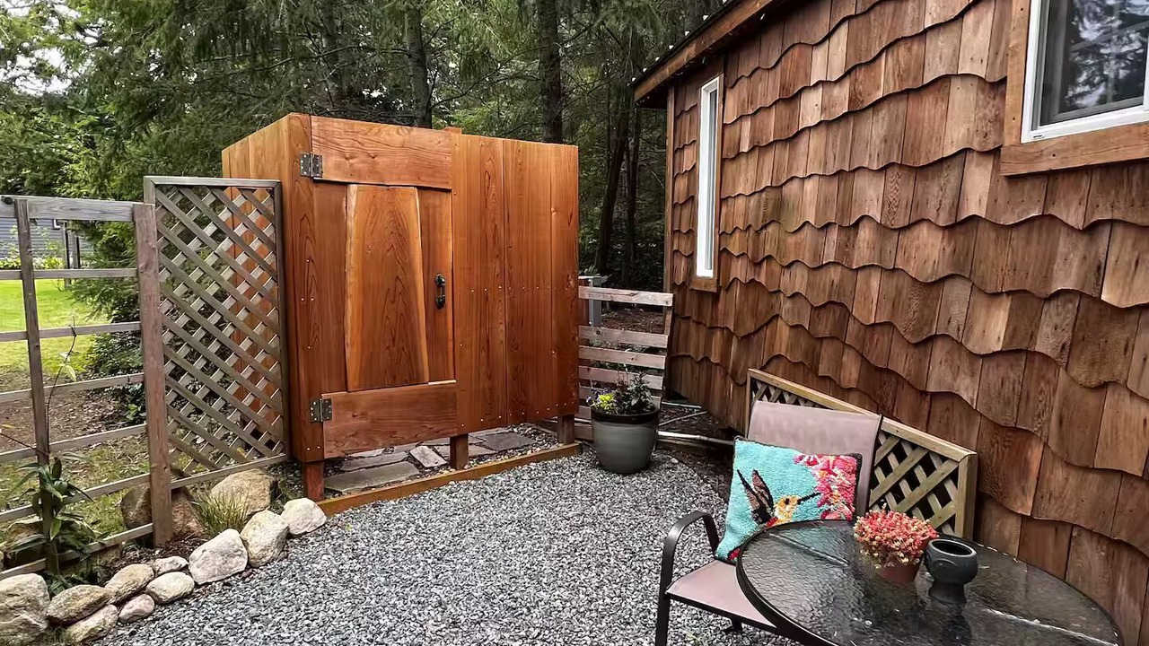 Photo of Outdoor in Clinton