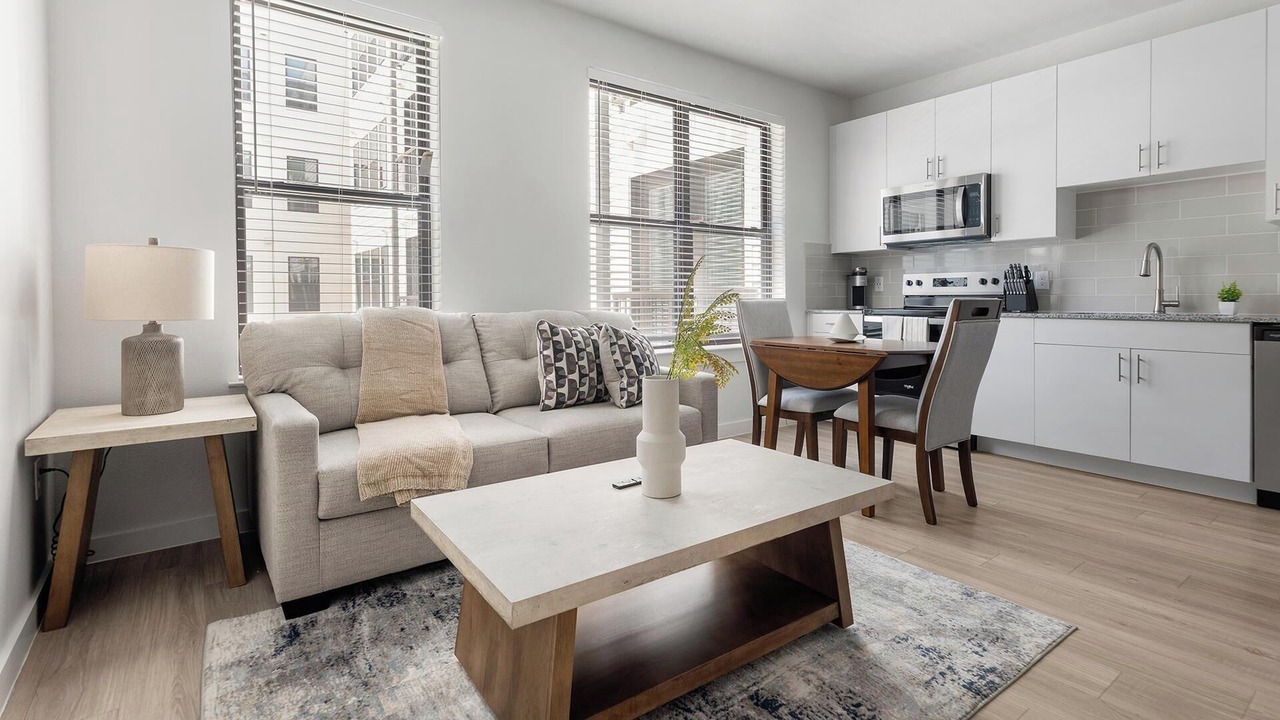 Photo of Livingroom in Sweetbriar