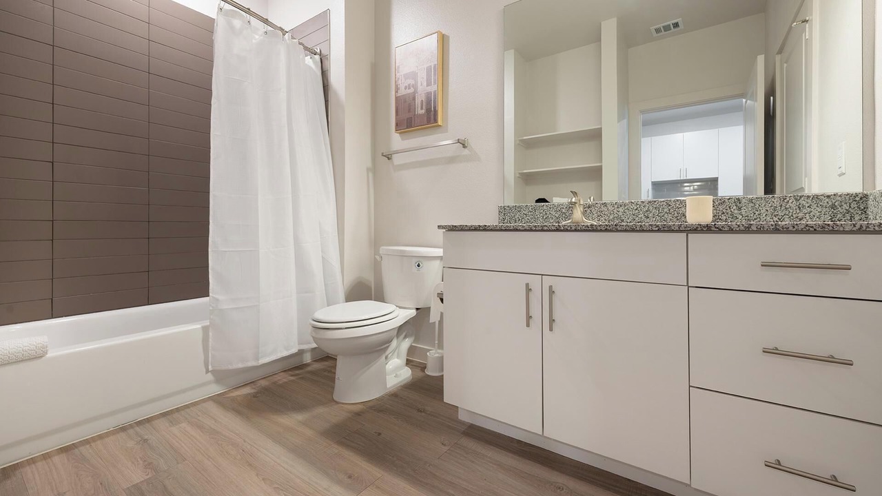 Photo of Bathroom in Sweetbriar
