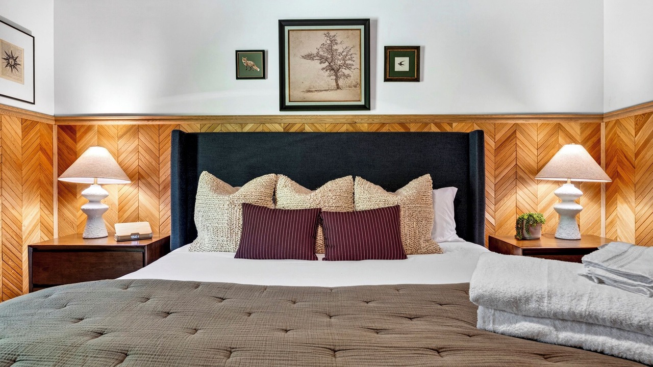 Photo of Bedroom in Bethel