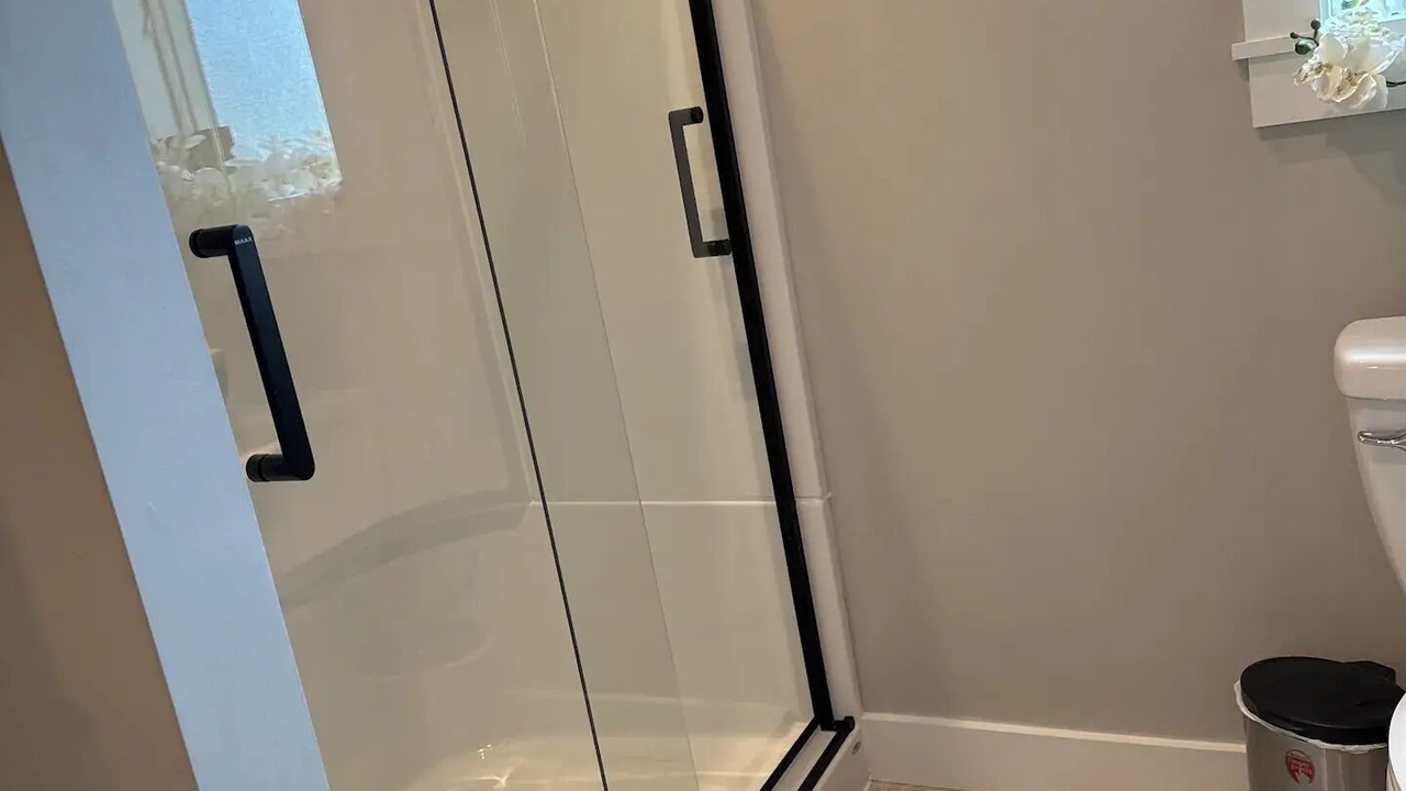Photo of Bathroom in Oakland