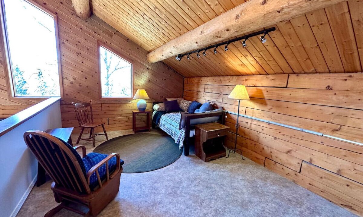 Photo of Livingroom in Kasilof