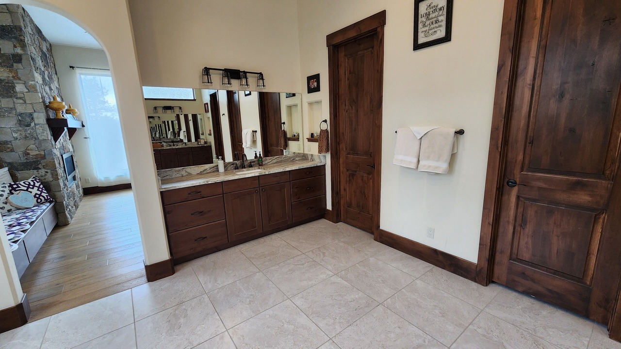 Photo of Bathroom in Edgemont Ranch