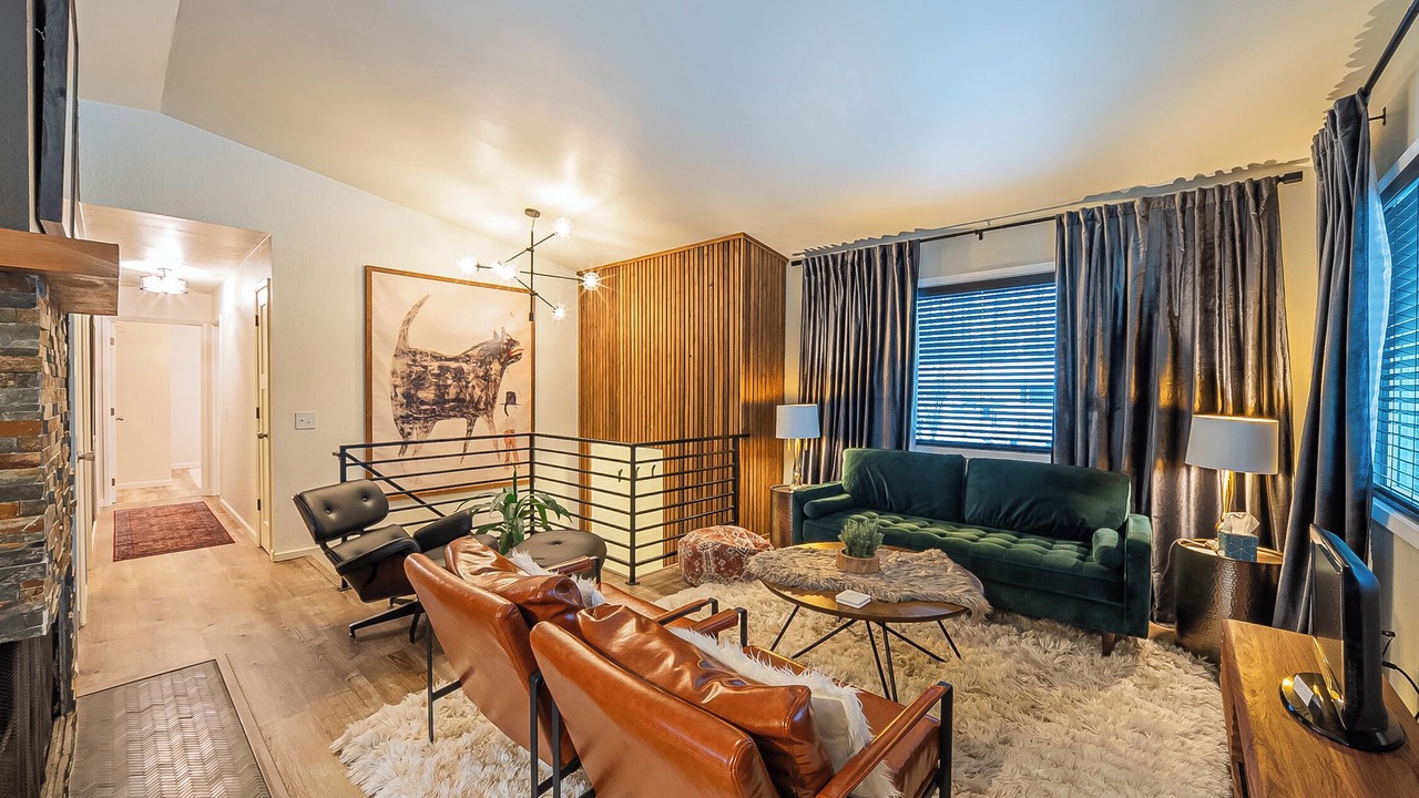 Photo of Livingroom in Sand Lake