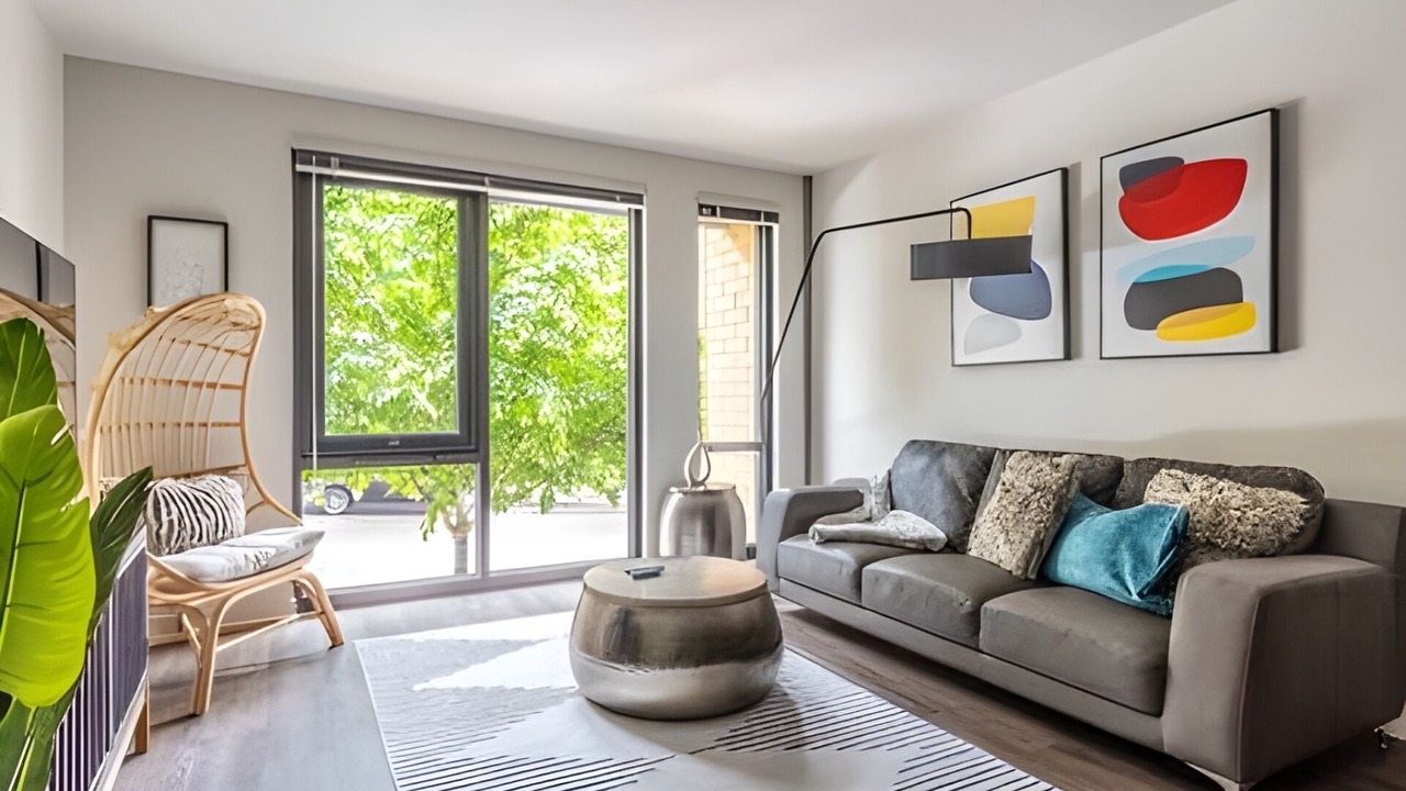 Photo of Livingroom in West Bellevue