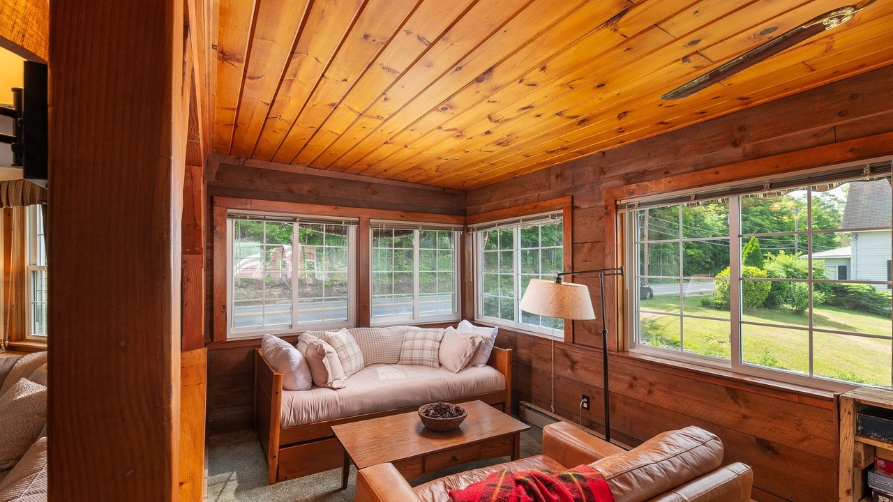 Photo of Bedroom in Intervale