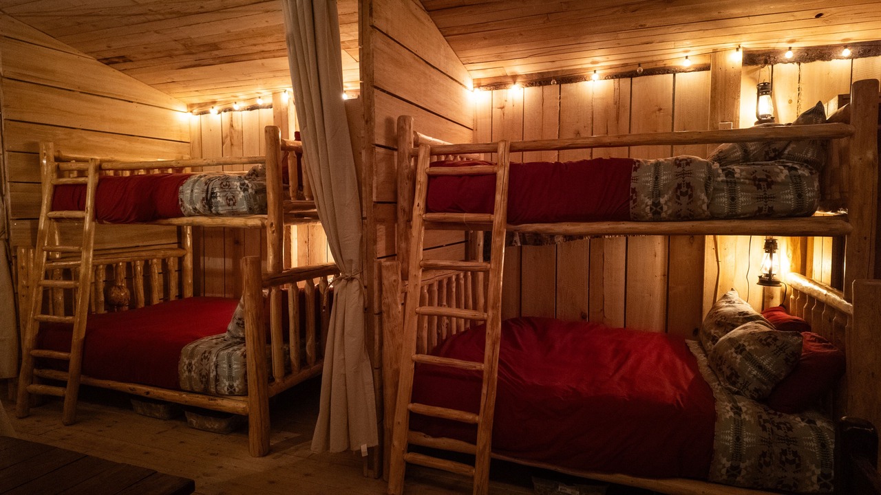 Photo of Bedroom in Seward