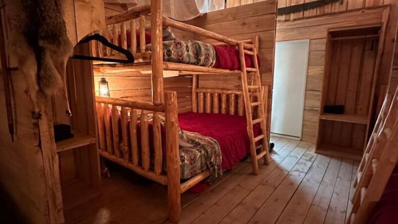 Photo of Bedroom in Seward
