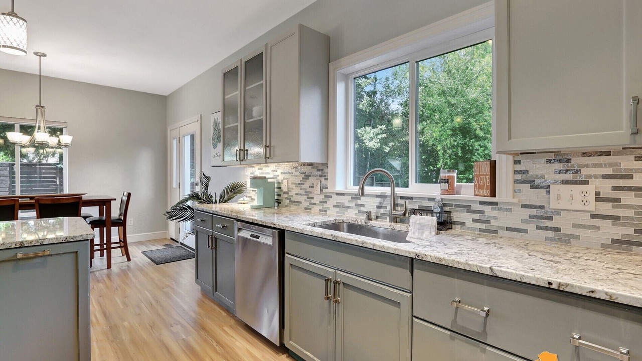 Photo of Kitchen in University Area