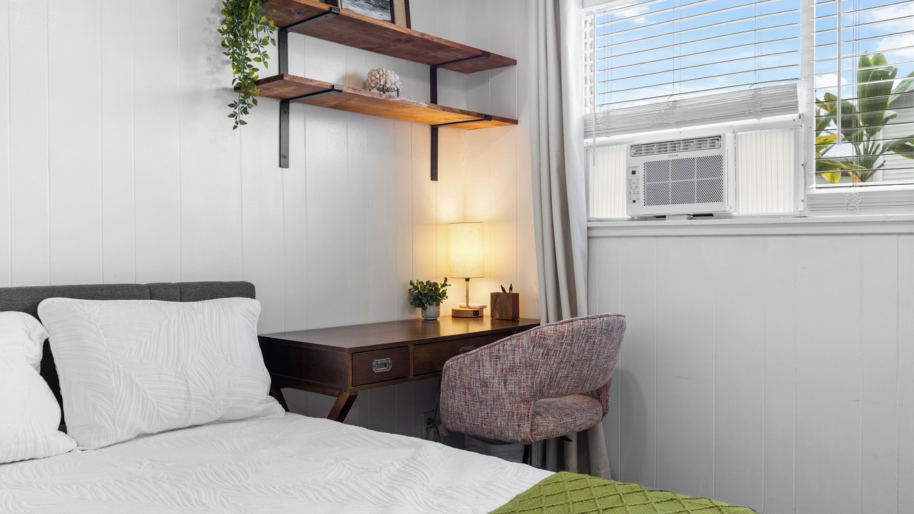 Photo of Bedroom in Hilo