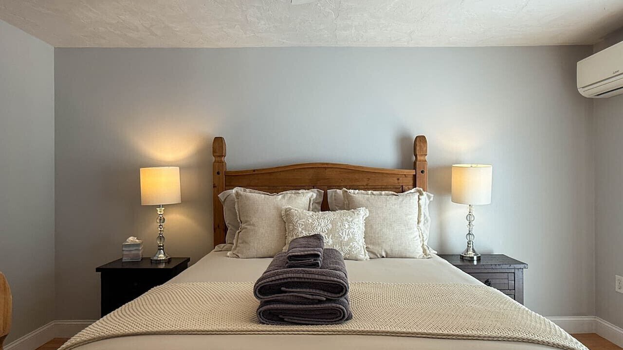 Photo of Bedroom in Center Conway