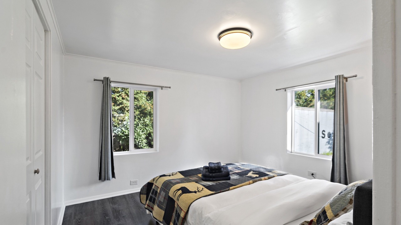 Photo of Bedroom in Spenard