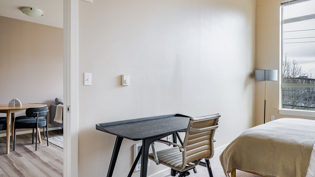 Photo of Bedroom in University District