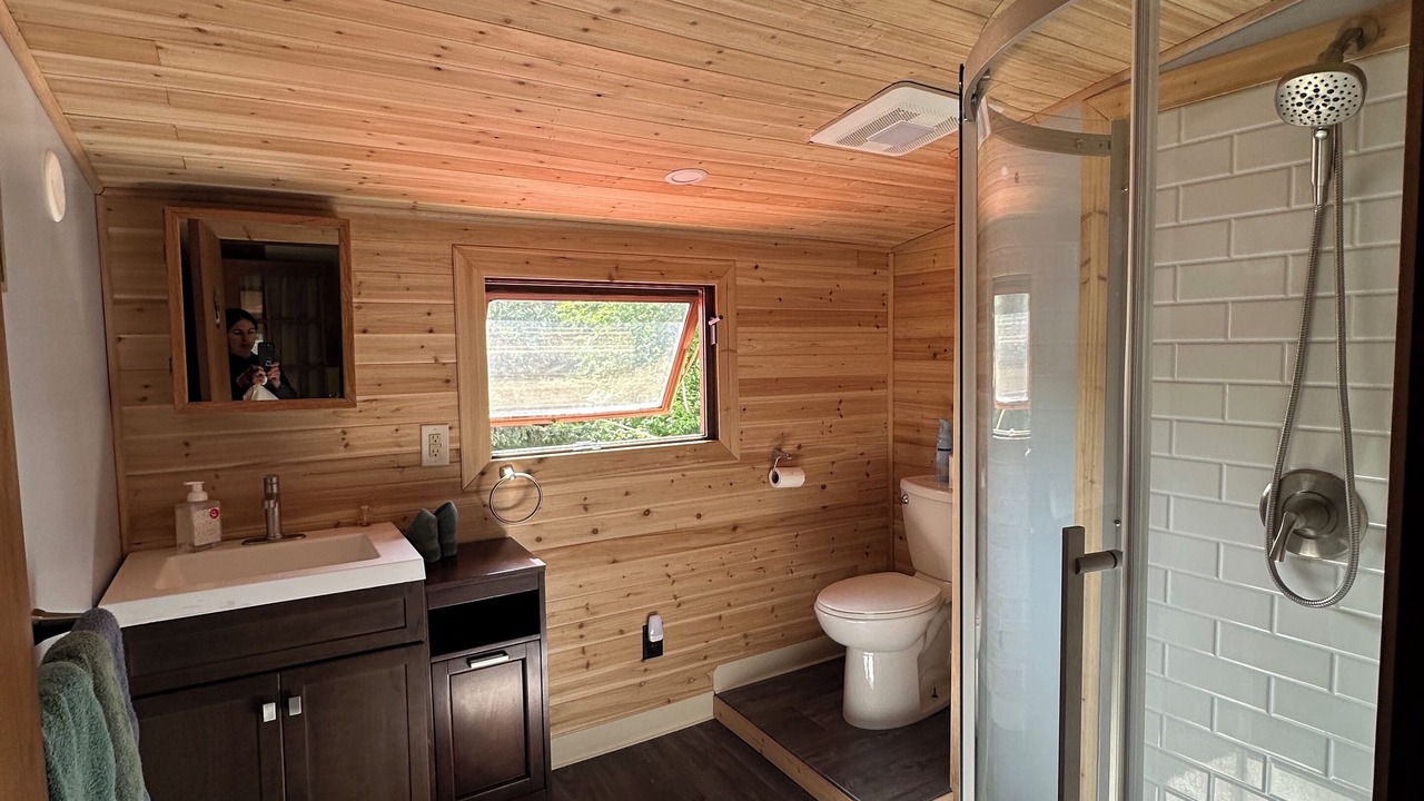 Photo of Bathroom in Knik River