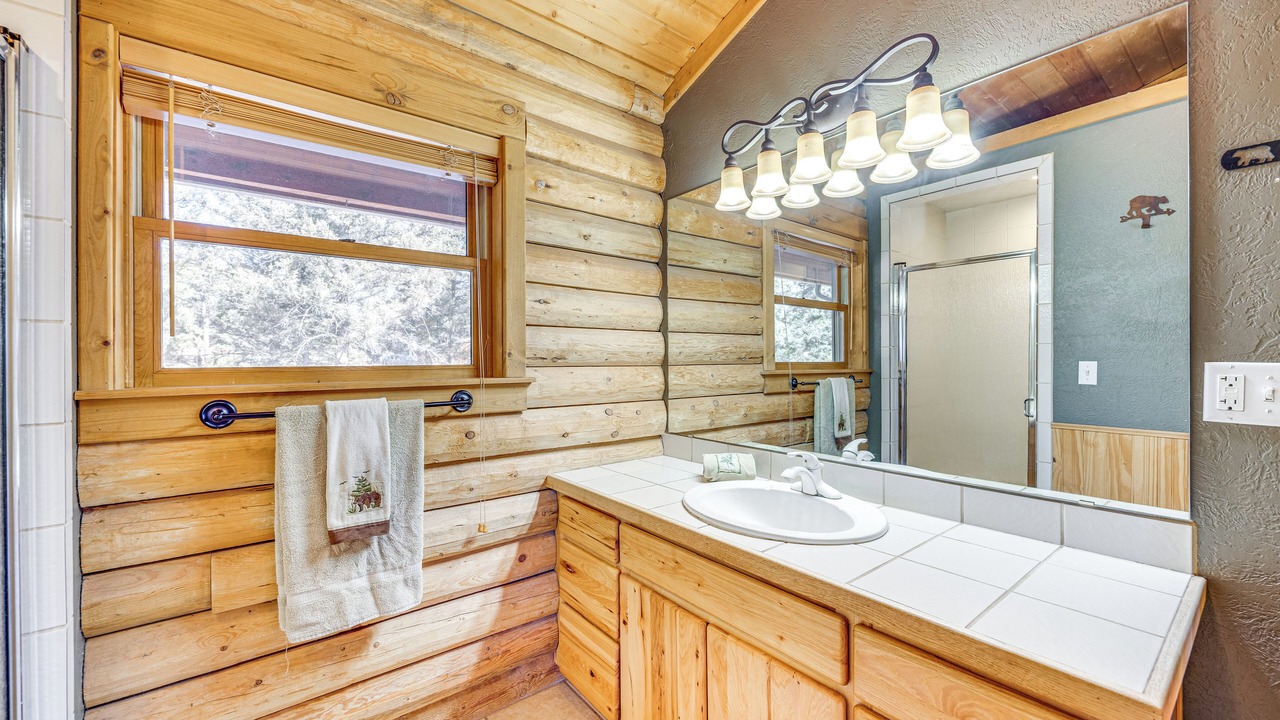 Photo of Bathroom in Woodland Park