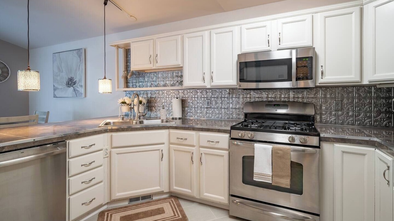 Photo of Kitchen in University Area