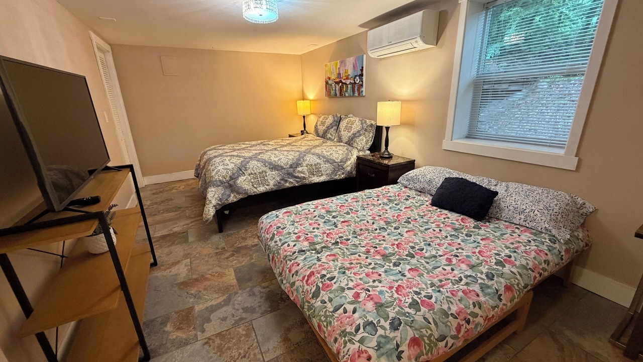 Photo of Bedroom in Clear Lake