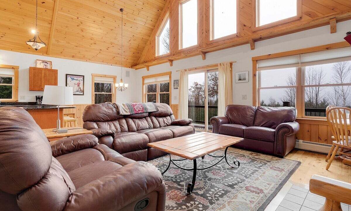 Photo of Livingroom in Sunday River Area