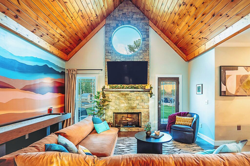 Photo of Livingroom in Swannanoa