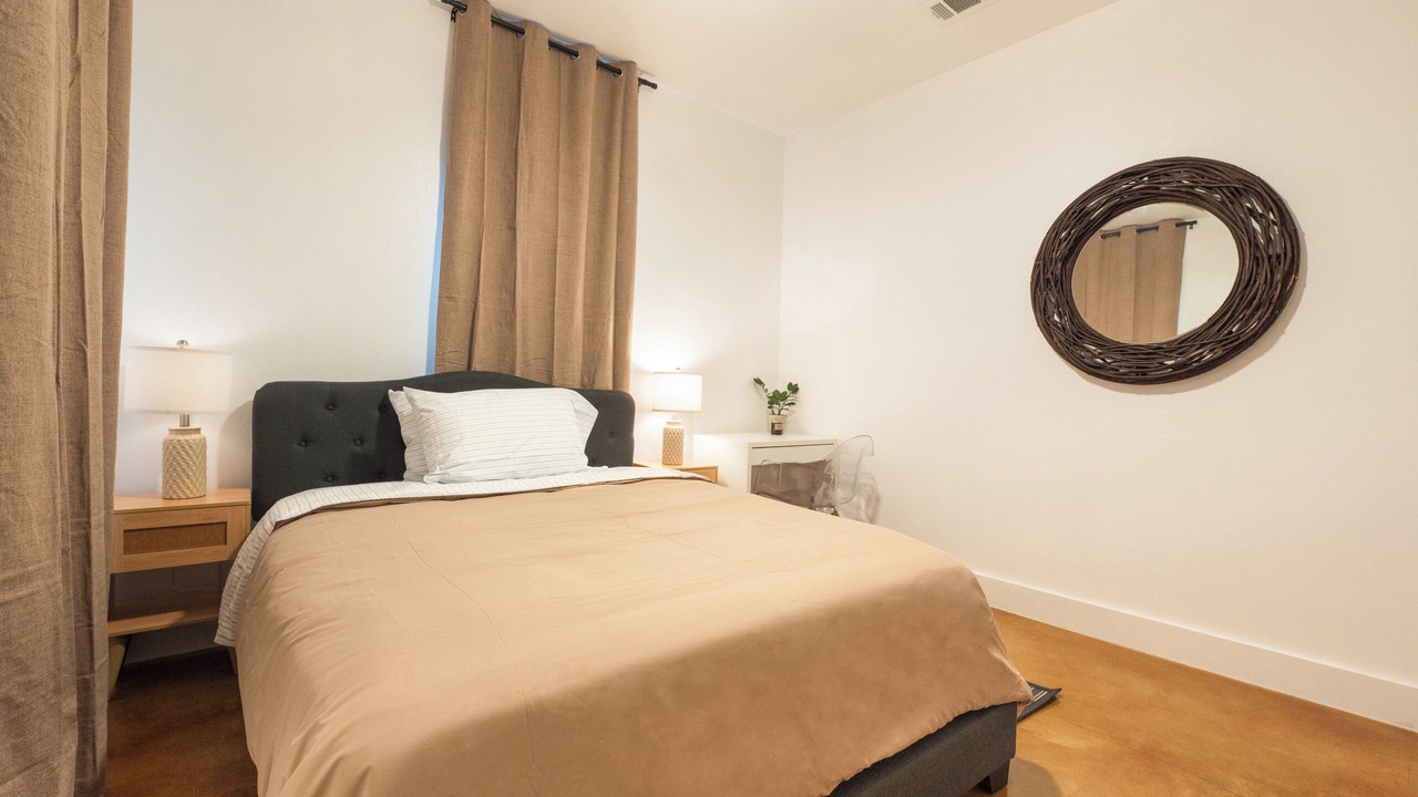 Photo of Bedroom in East Cesar Chavez