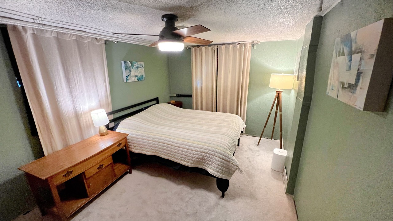 Photo of Bedroom in Barnum West