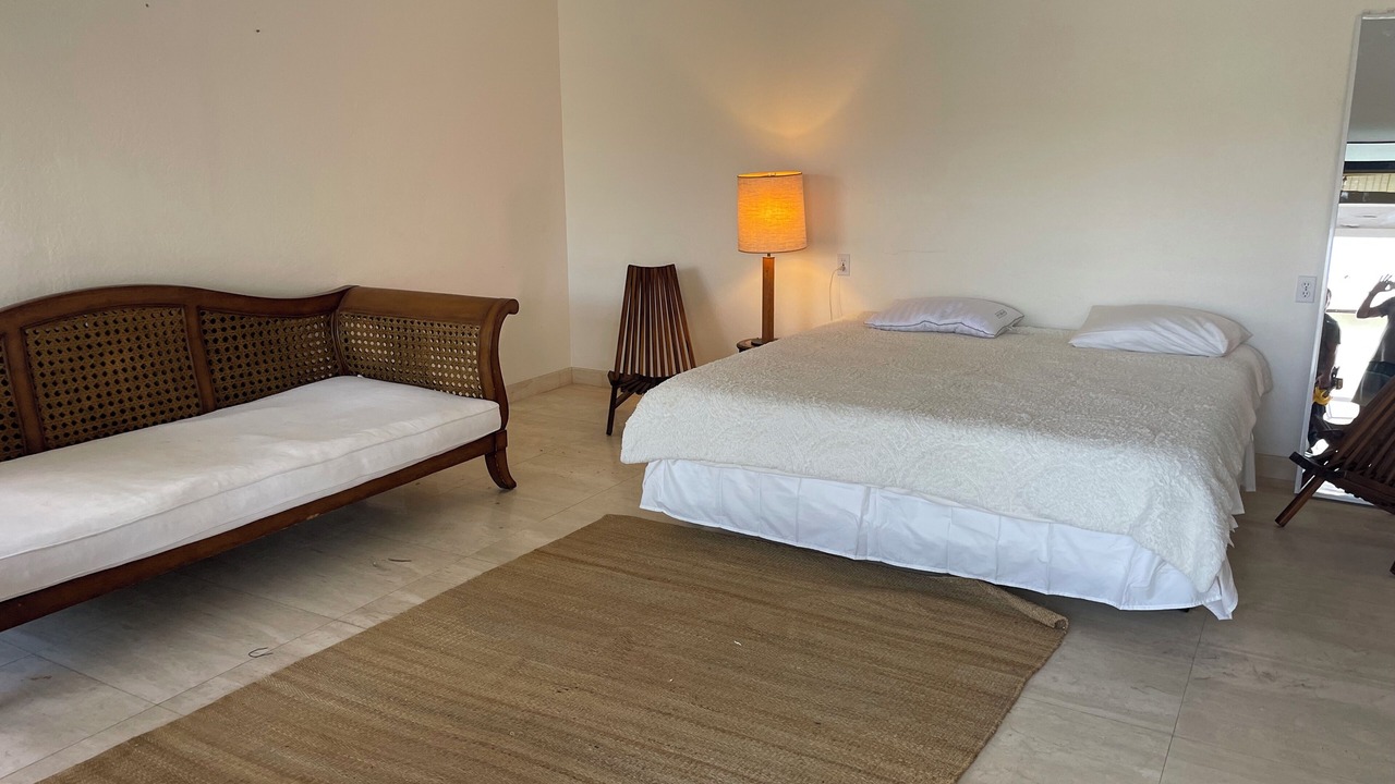 Photo of Bedroom in Hawaii Kai