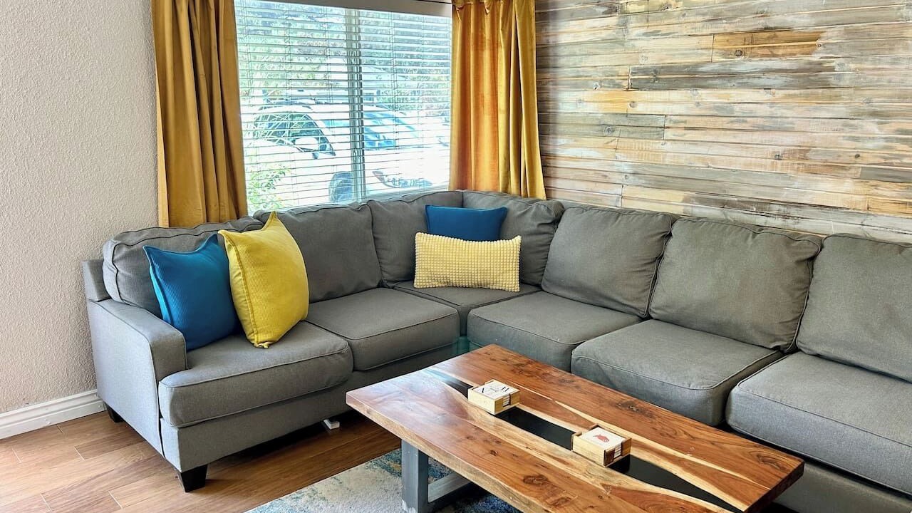 Photo of Livingroom in Jewell Heights - Hoffman Heights
