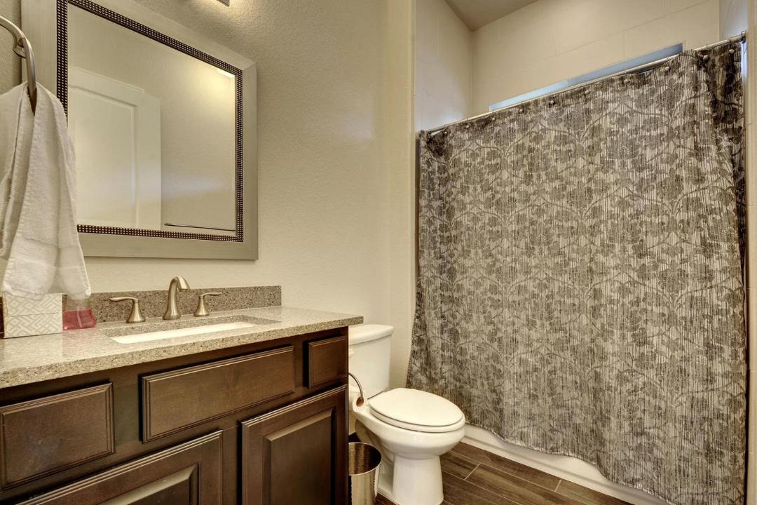 Photo of Bathroom in Davenport Ranch