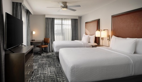 Suite, 2 Queen Beds, Corner