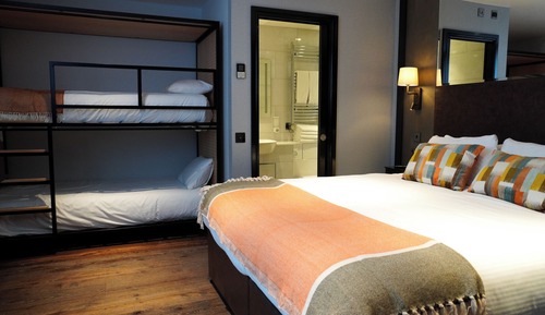 Family Quadruple Room, City View