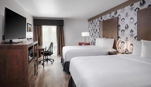 Standard Room, 2 Double Beds, Non Smoking, Refrigerator & Microwave