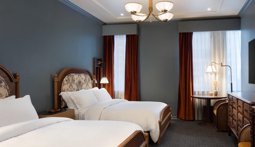 Room, 2 Queen Beds, Accessible, Bathtub