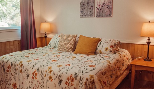 Standard Suite, 1 Bedroom, Partial Ocean View