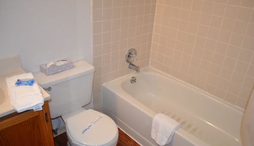 Standard Suite, 1 Bedroom, Partial Ocean View