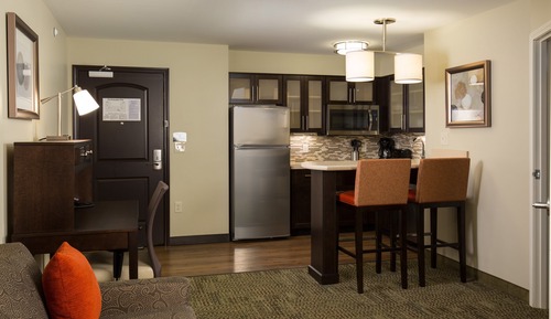 Suite, 2 Bedrooms, Accessible, Kitchen (Communications)