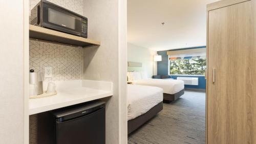 Standard Queen Room with Two Queen Beds and Extra Floor Space