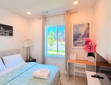 Double Room with Mountain View